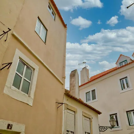 Alfama Лиссабон
