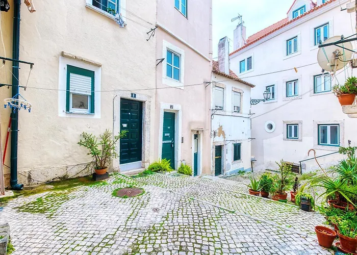 Alfama Апартаменты *